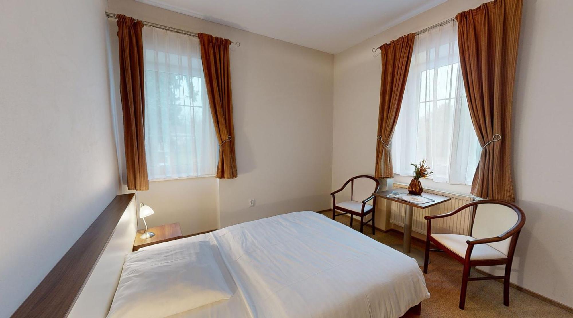 Klaudia'S Hotel & Restaurant At Golf Resort, Bac Samorin Екстер'єр фото